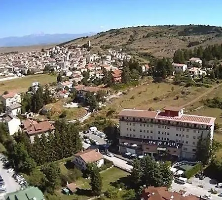 Caldora Hotel Rocca di Mezzo