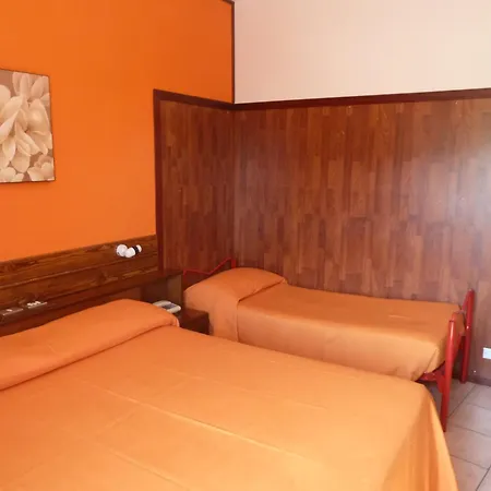 卡尔多瓦酒店 3* 罗卡迪梅佐