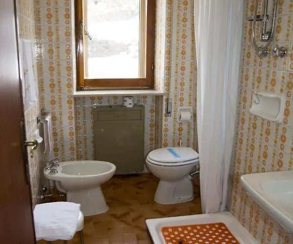 Caldora Отель Рокка-ди-Меццо