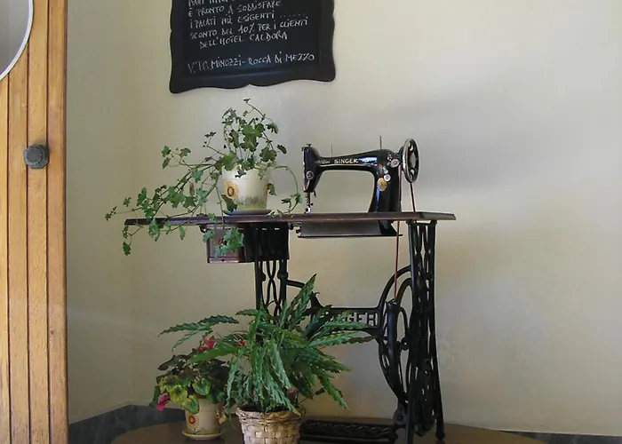 Caldora Отель Рокка-ди-Меццо