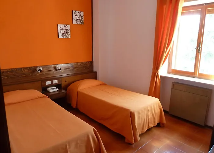 Hotel Caldora Rocca di Mezzo